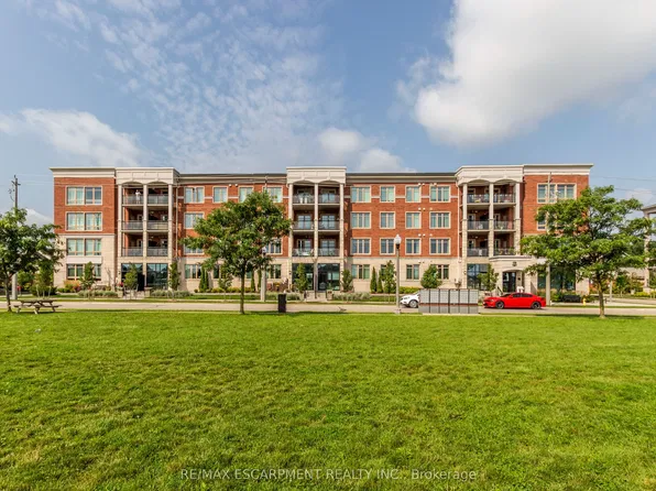 175 Commonwealth St, Kitchener, ON