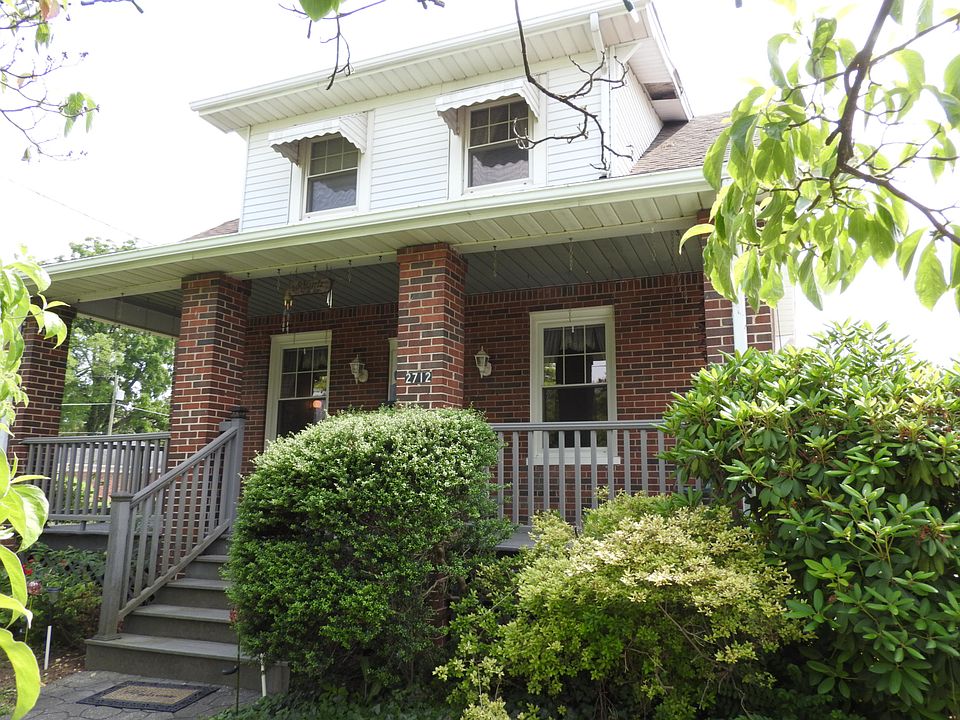 1st image of 2712 Meadows St NW