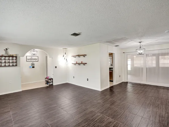 3501 Boulevard Chatelaine Boulevard, Delray Beach, FL 33445