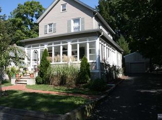 131 Franklin Tpke, Waldwick, NJ 07463