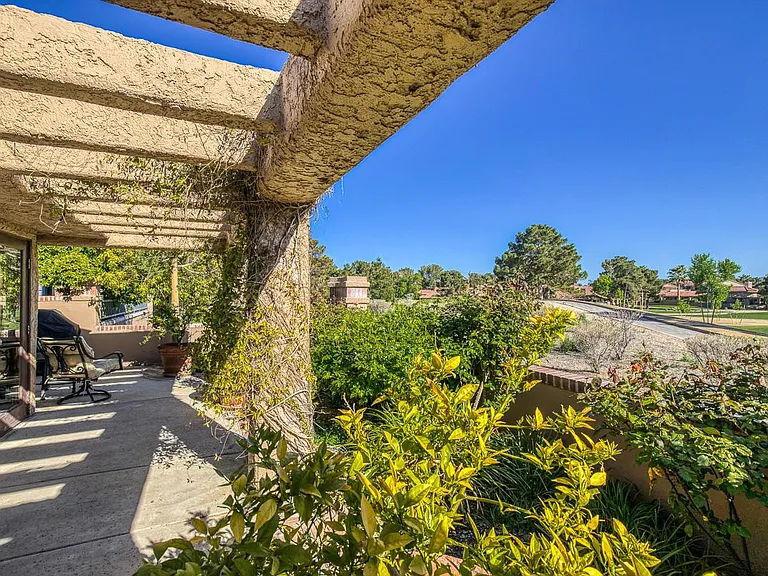 7277 Mission Hills Dr — Photo 34
