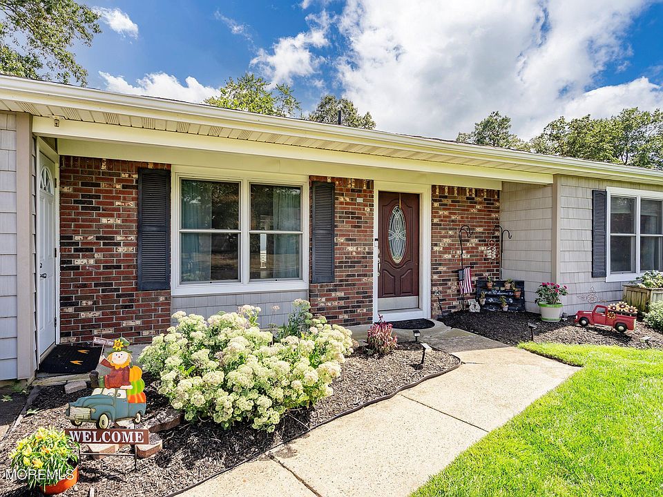 1st image of 1149 Laurel Drive