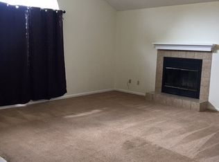 823 Mandarin Dr, Hinesville, GA 31313