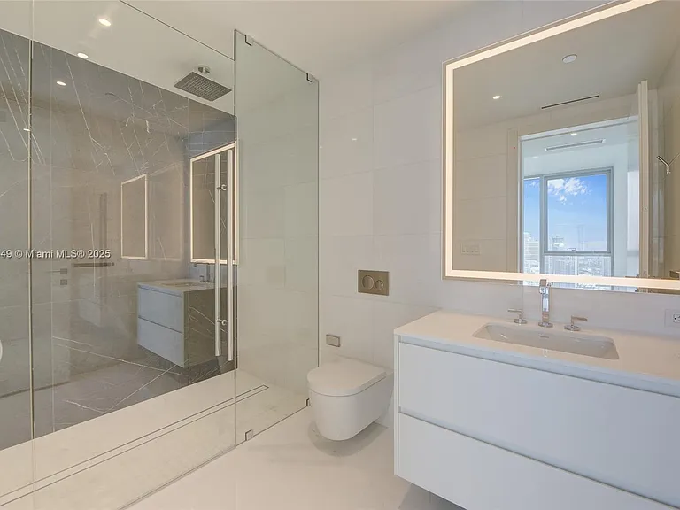 300 Biscayne Boulevard Way #4708 — Photo 24
