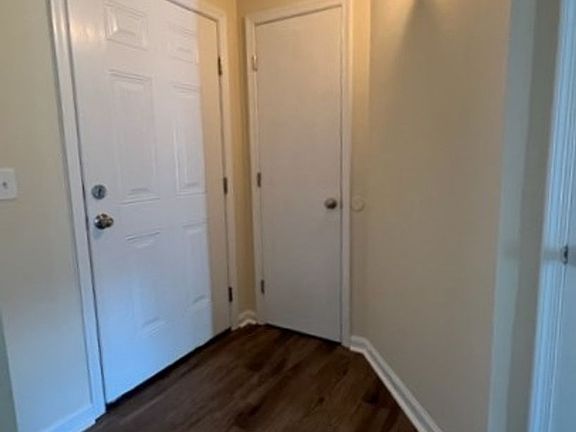 3rd image of 4239 Baylor St