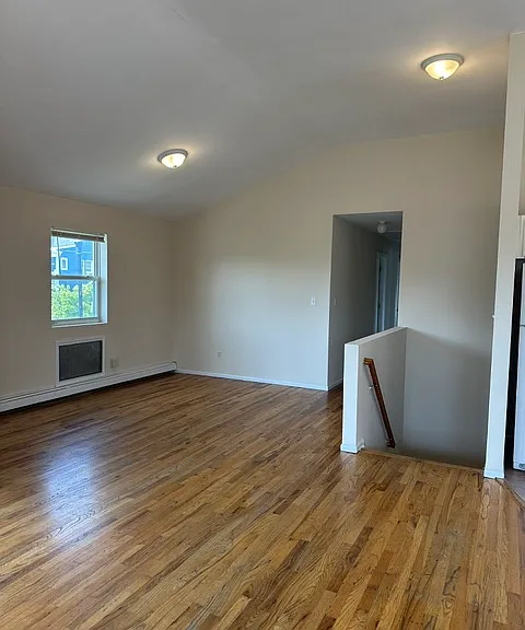457 Monroe Blvd #2 — Photo 22