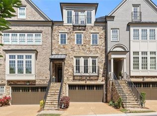 705 Abbington River Ln, Atlanta, GA 30339