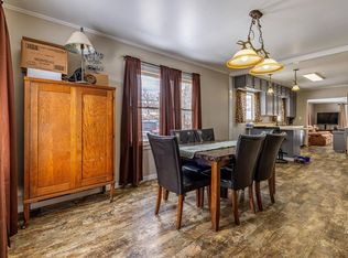 2111 Nevada St, Meeteetse, WY 82433