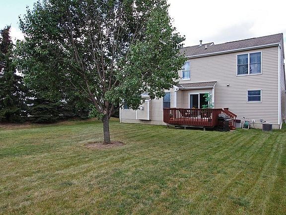 2nd image of 1500 Scenic Valley Pl