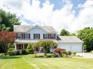 1174 Sierra Dr, Danielsville, PA 18038