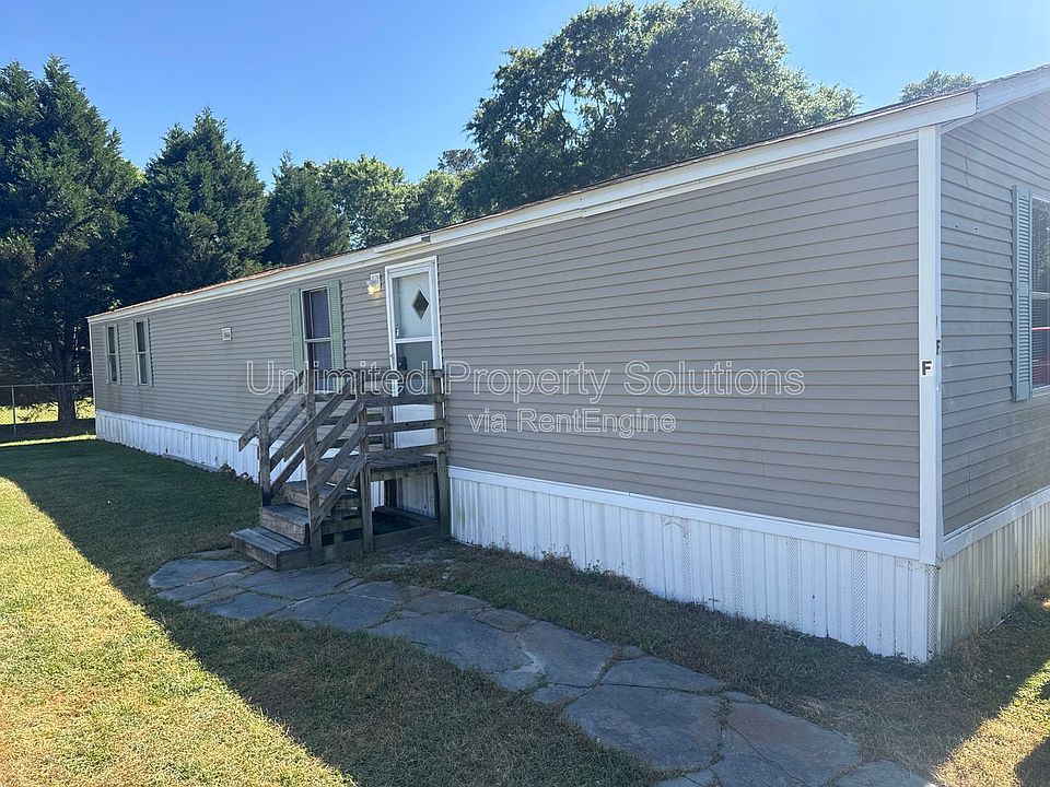 1st image of 9499 Wendi Dr NE #F