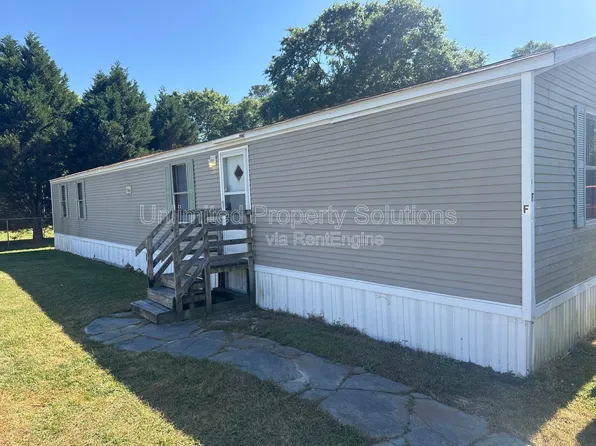 9499 Wendi Dr NE, Leland, NC