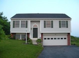 157 Trotwood Dr, Canonsburg, PA 15317