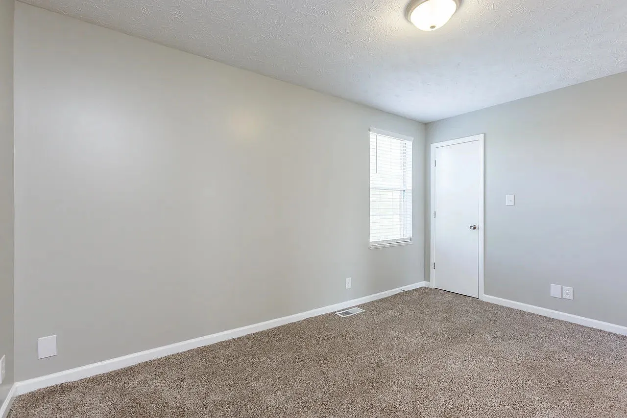 Dunbar Townhomes — Photo 4