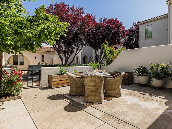 4th image of 116 Amaryllis Ct