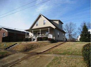 1005 Girard St, Metropolis, IL 62960