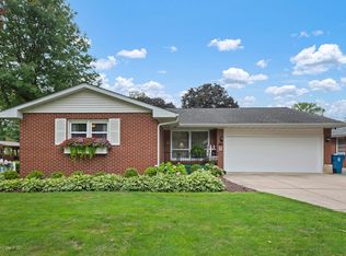 849 E North St, Morris, IL 60450