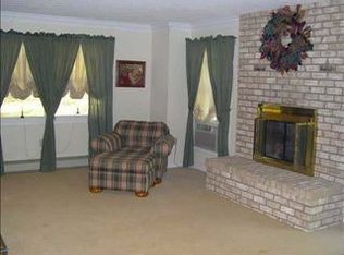 25 Basin Hill Rd, Duncannon, PA 17020