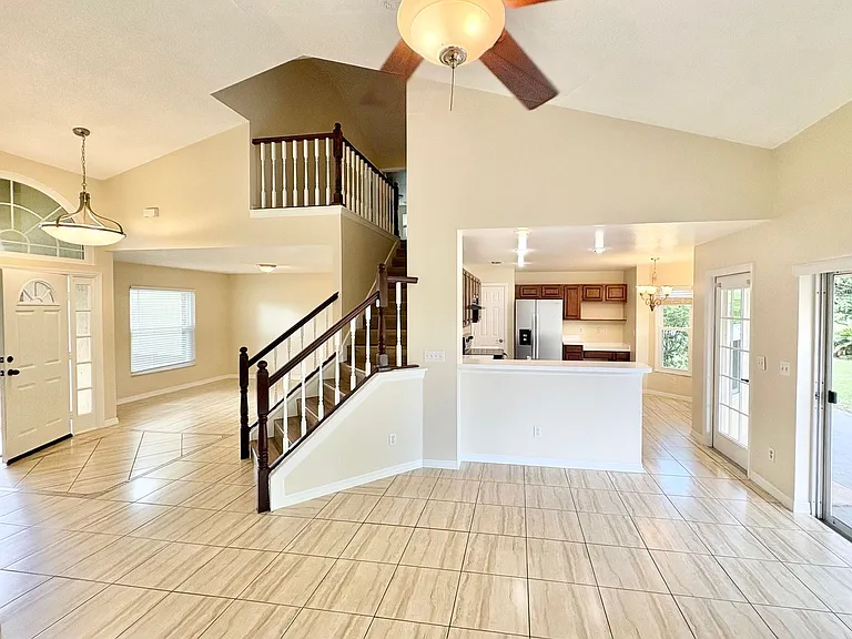 2813 Rolling Broak Dr — Photo 10