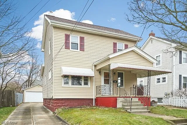 1153 Lily St photo 1