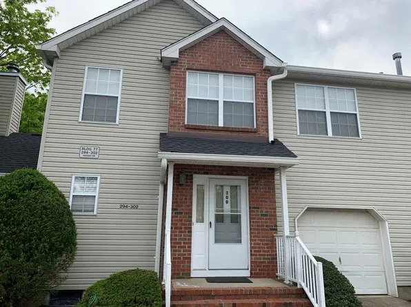 300 Vasser Dr, Piscataway, NJ 08854