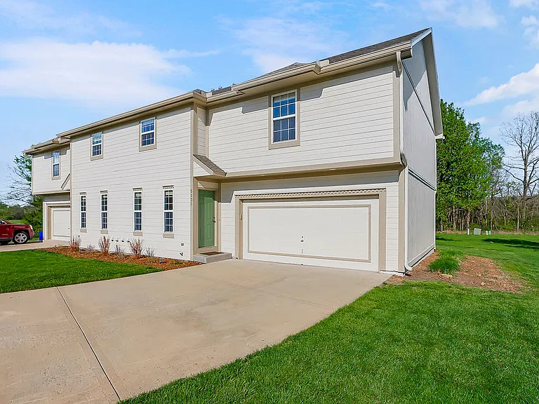5131 Woodland Dr — Photo 26