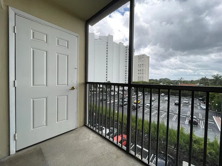 1601 S Flagler Dr #303O — Photo 14