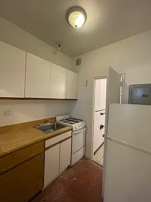 Rented by Best Apartments North Inc | media 18