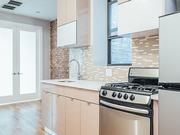 5th image of 39 Rogers Ave #3D