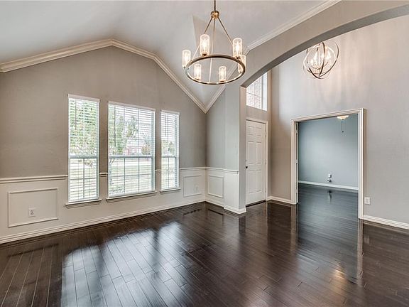 4th image of 8831 Mattie Ln