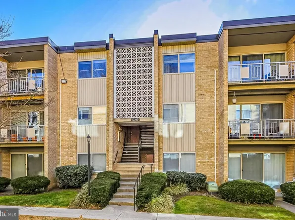 12200 Braxfield Ct #201, Rockville, MD 20852