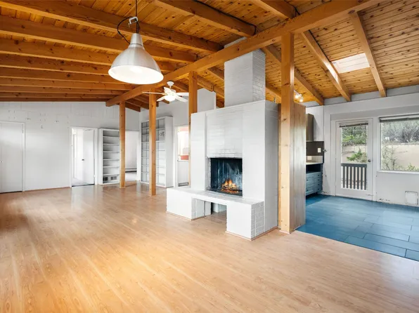 225 La Cruz Rd, Santa Fe, NM 87501