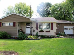 810 Monroe St, Flora, IN 46929