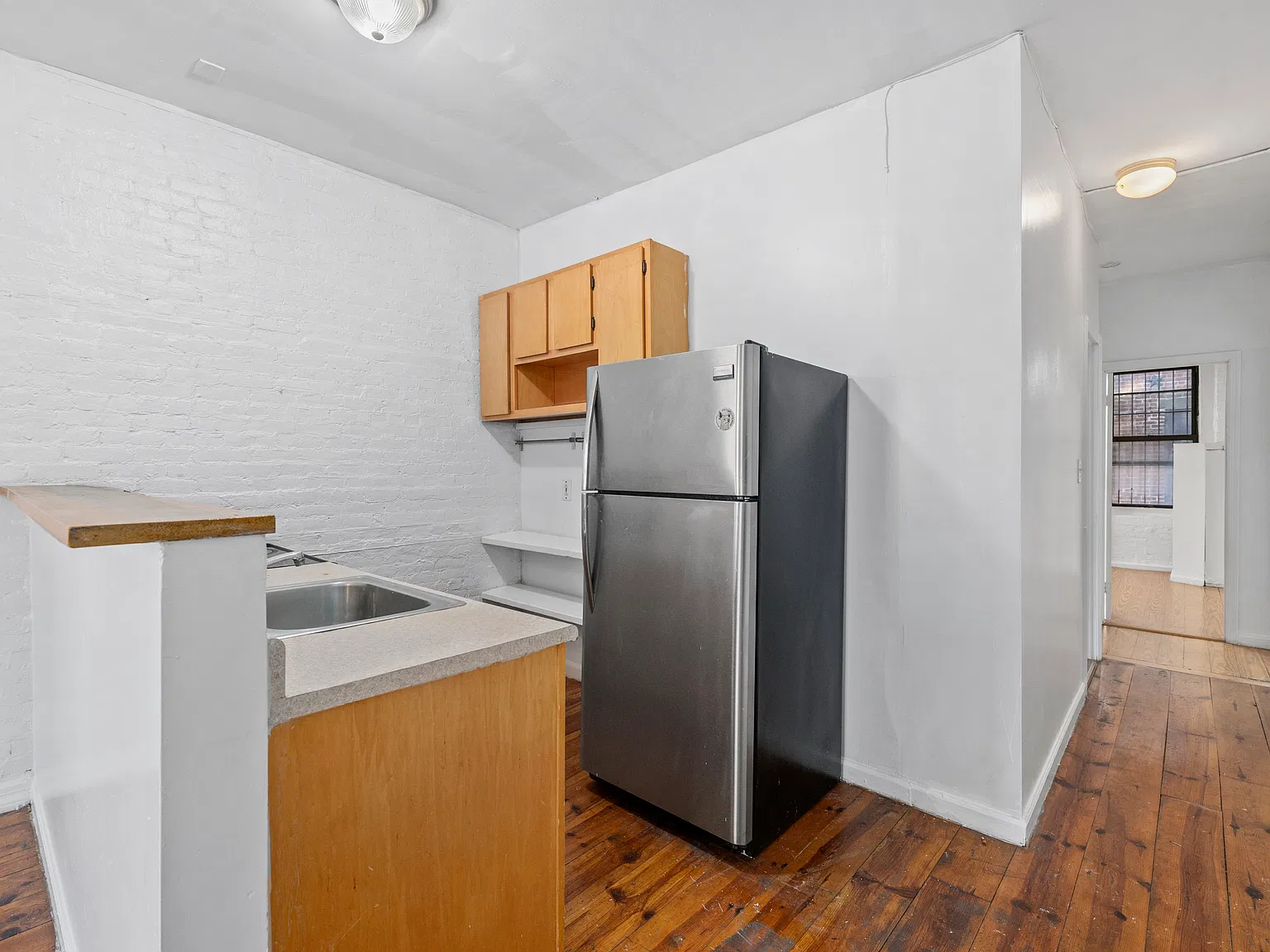 460 West 46th Street — Photo 2