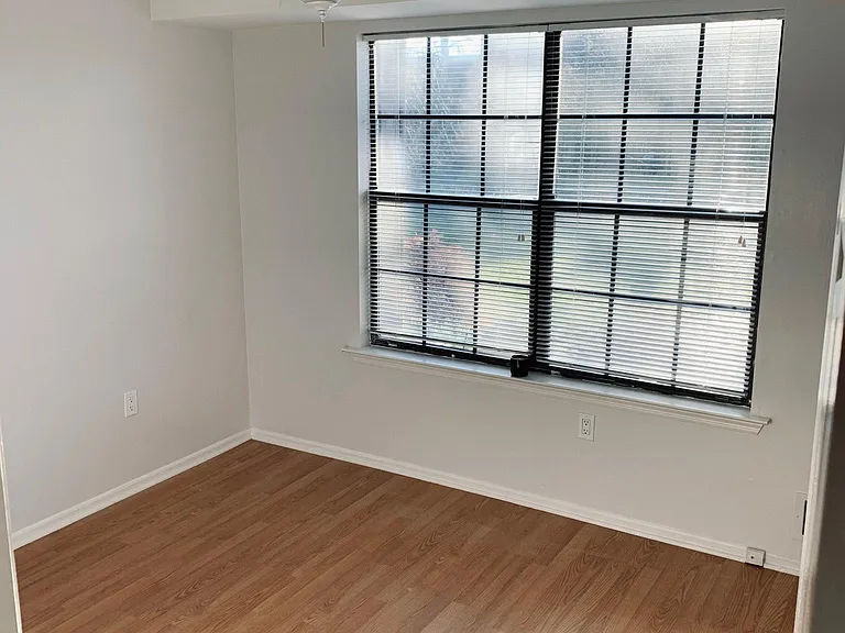 1 Fairway Ct — Photo 21