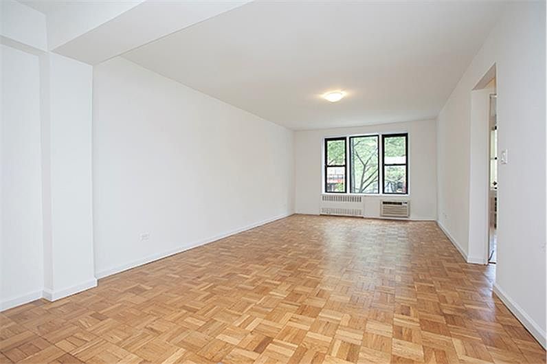 1st image of 200 E 28th St APT 2B