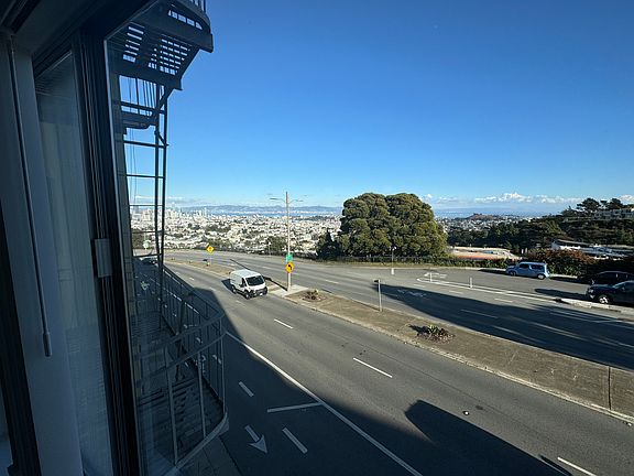 3rd image of 120A Portola Dr #14