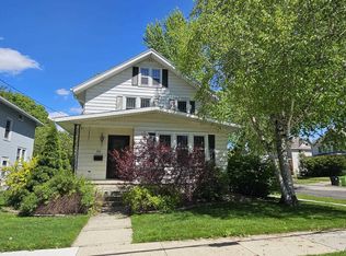 433 S University Ave, Beaver Dam, WI 53916