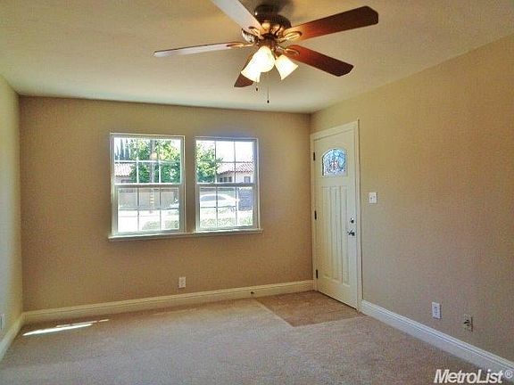 2nd image of 1216 Olive St
