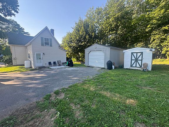 2nd image of 38 S Belfast Avenue