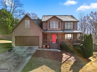 1281 Fly Rod Ln, Loganville, GA 30052