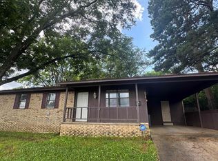 611 W Moore Ave, Searcy, AR 72143