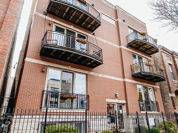 2nd image of 2025 W Race Ave #1E