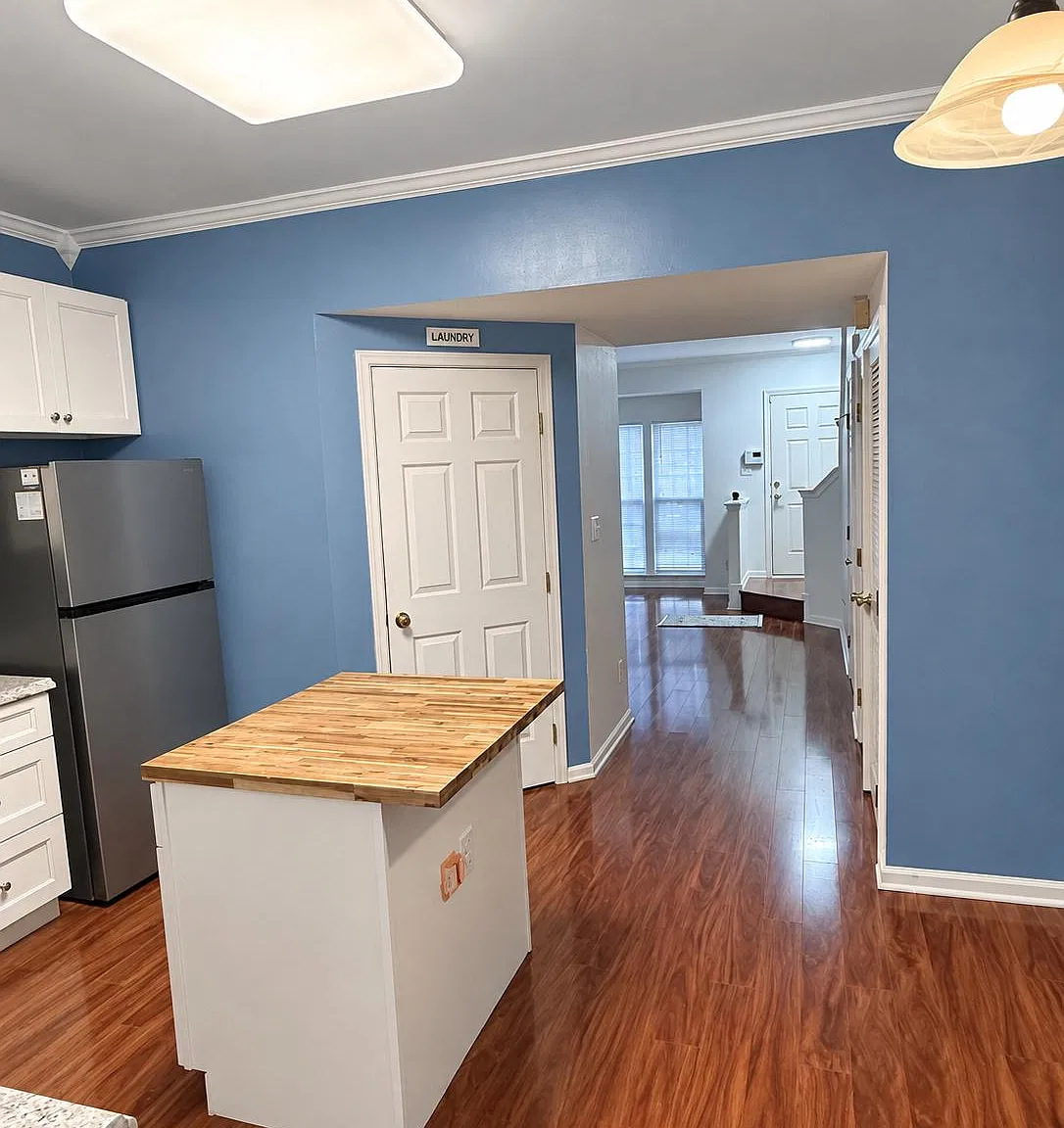 3 bed, 2.5 bath, 1609 sqft, $2,600 — Photo 4