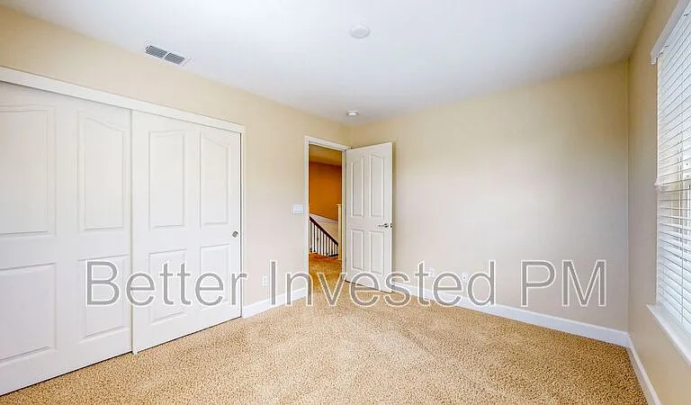 1969 Northfield Dr — Photo 29