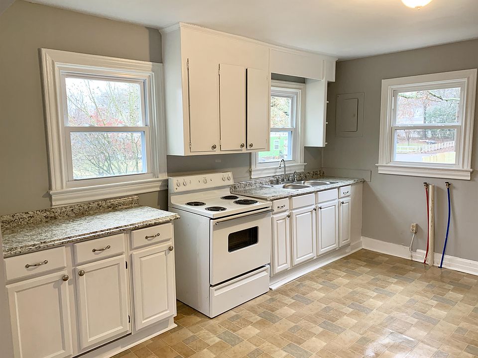 521 Edgemont Ave, Greenville, SC 29617 Zillow