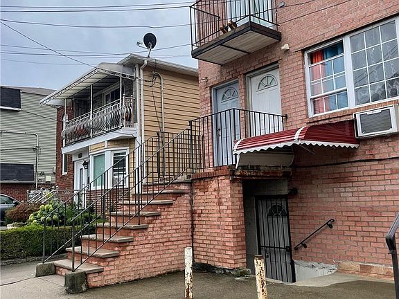 2nd image of 1031 Gipson St