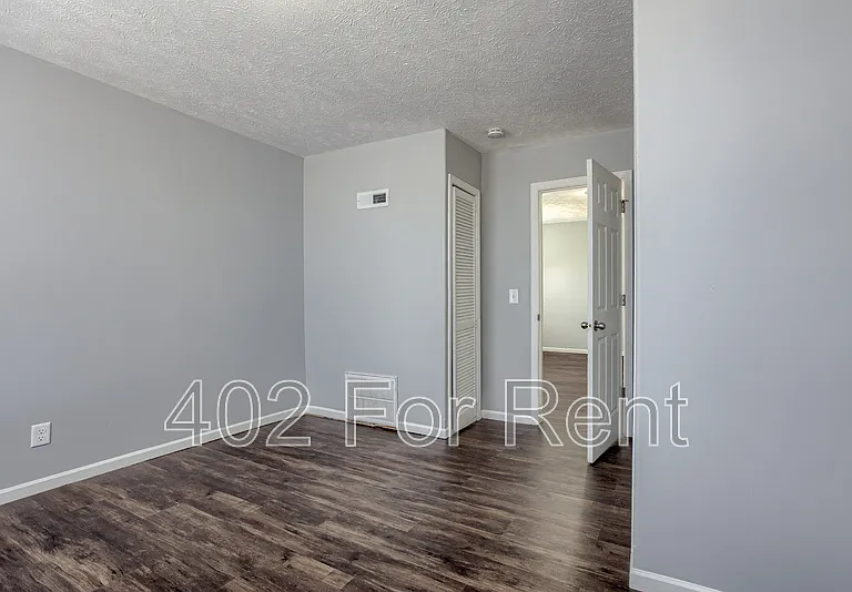 2233 S 20th St #3 — Photo 10