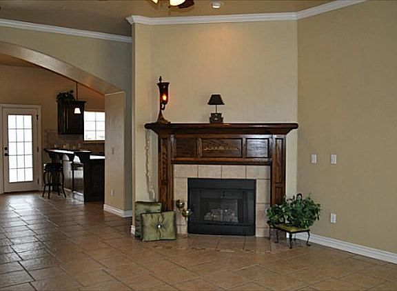 2nd image of 1801 Dorothy Dr