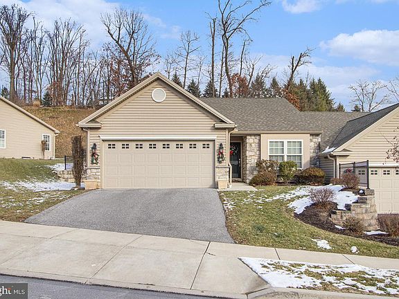 2nd image of 253 Red Haven Rd